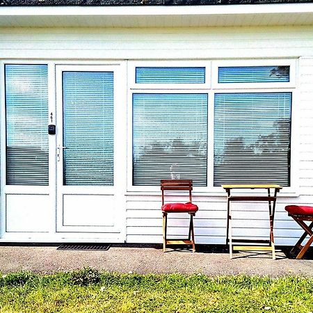 Chalet For Two - Dartmouth Extérieur photo