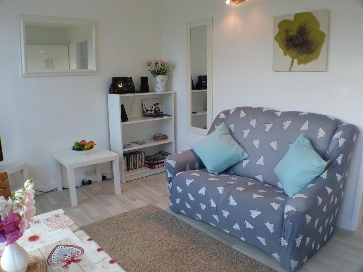Chalet For Two - Dartmouth Extérieur photo